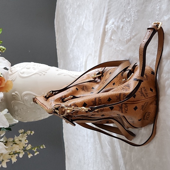 MCM BAG - Picture 4 of 14